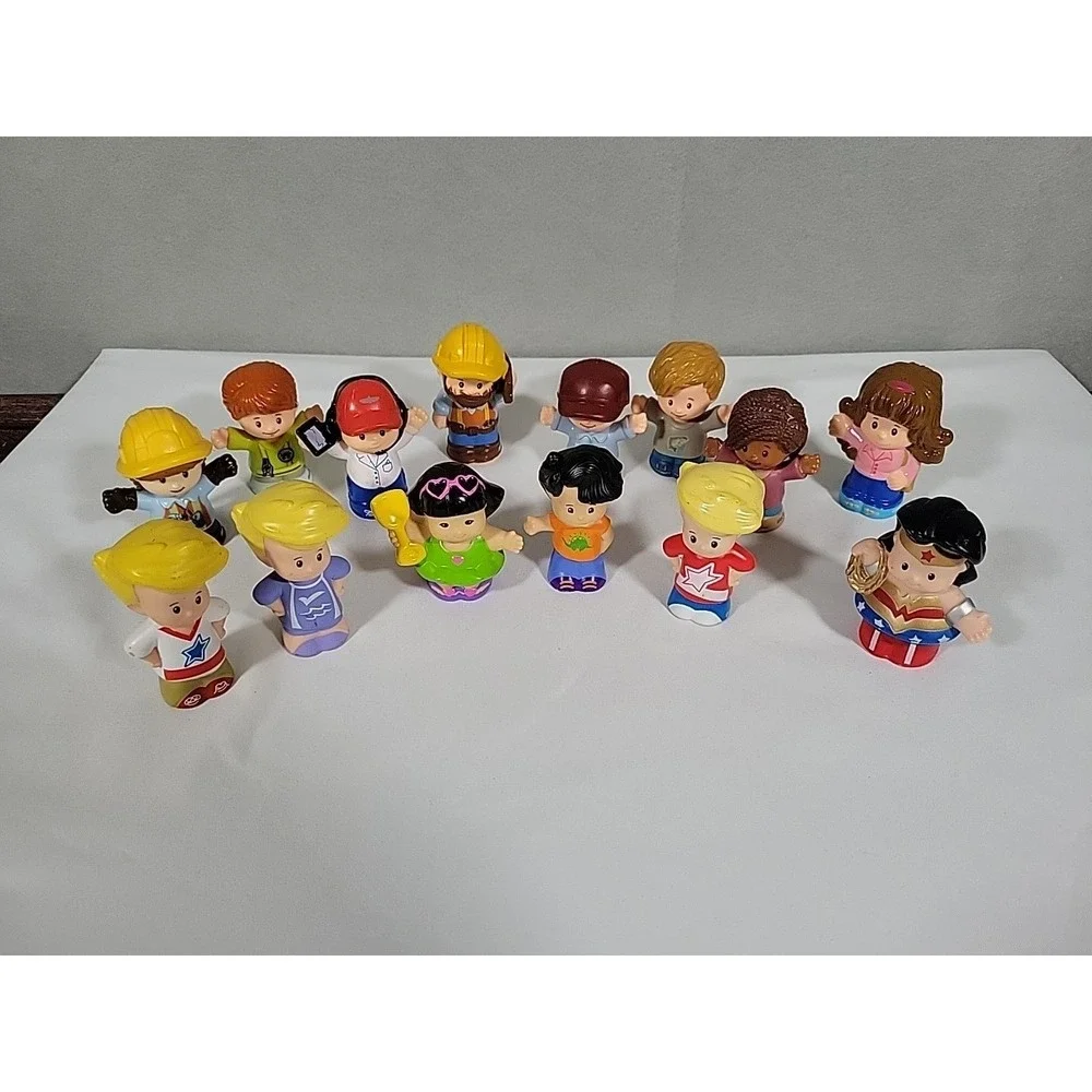 Fisher Price Little People  LOT of 14 Random Toy Bundle Helpers Kids Family